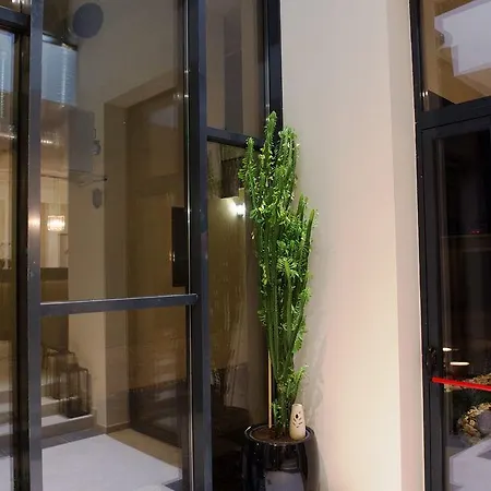 Pensiunea Nora Prestige Clasic Maison d'hôtes
